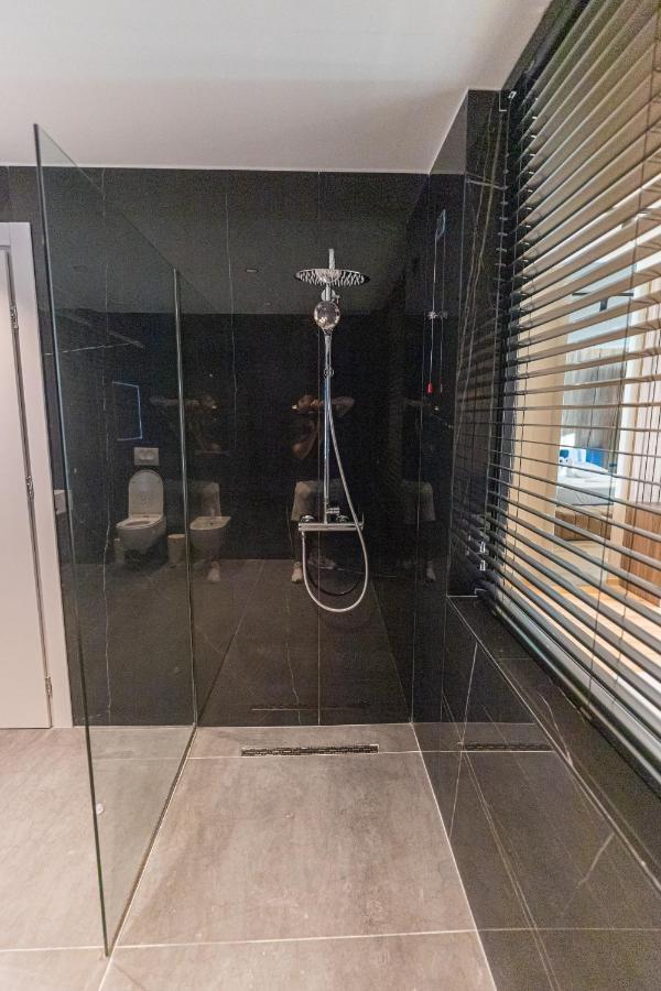 Esbjerg Hotel Влёра Экстерьер фото